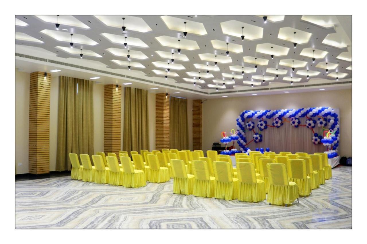 Hotel Grand Surya Kodarma Exterior foto